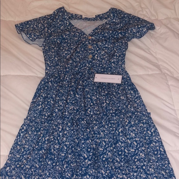 Blue Sundress - Picture 6 of 8